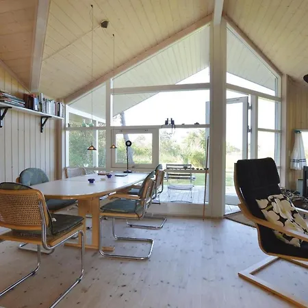Two-bedroom Holiday In Sjallands Odde Yderby