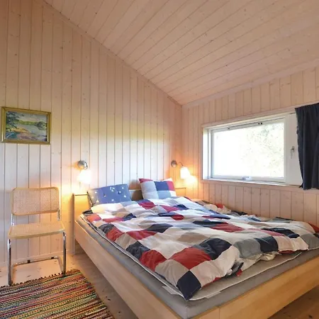 Two-bedroom Holiday In Sjallands Odde Ferienhaus